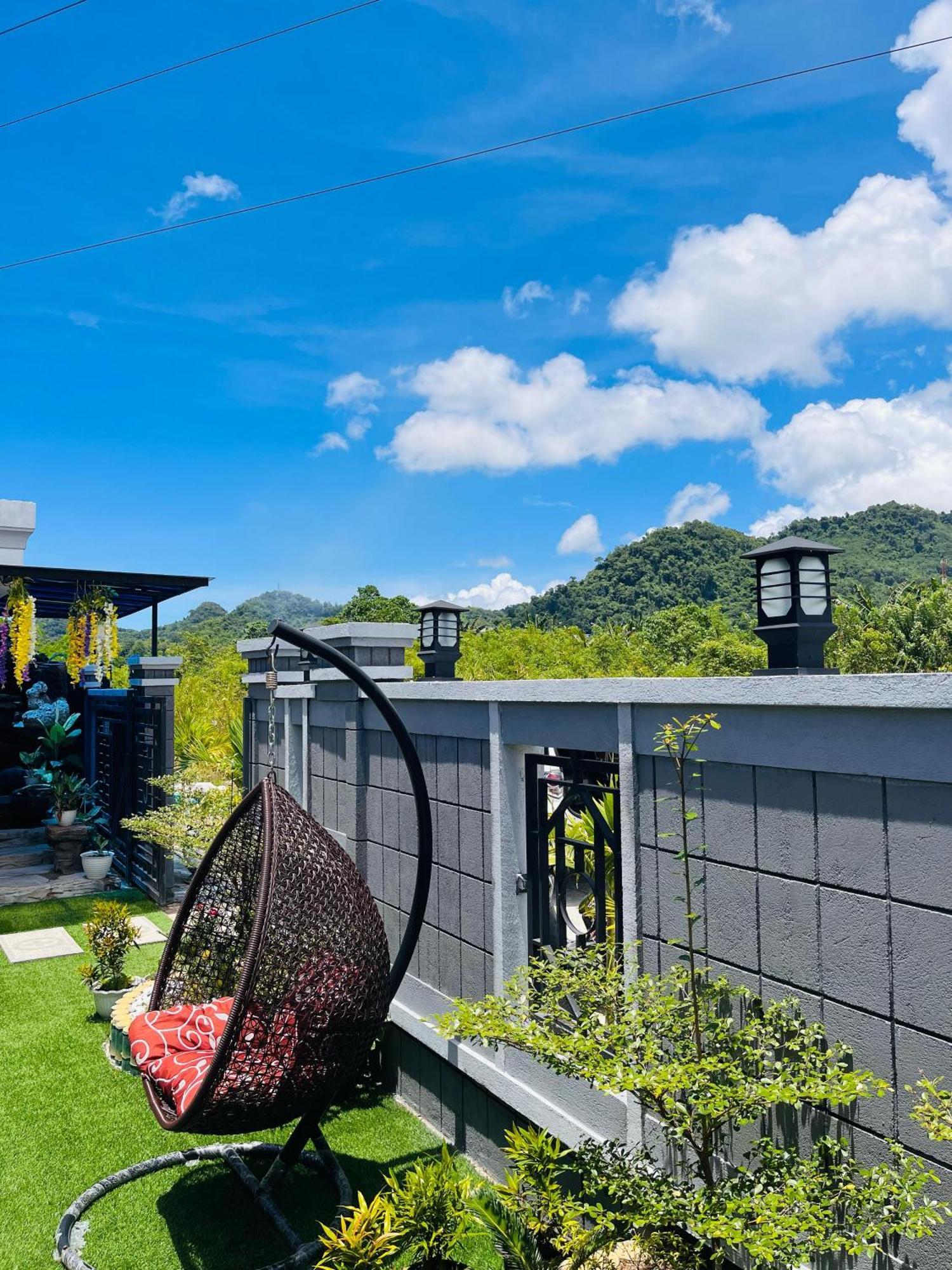 La Geiro Villa Labuan Bajo Exteriör bild