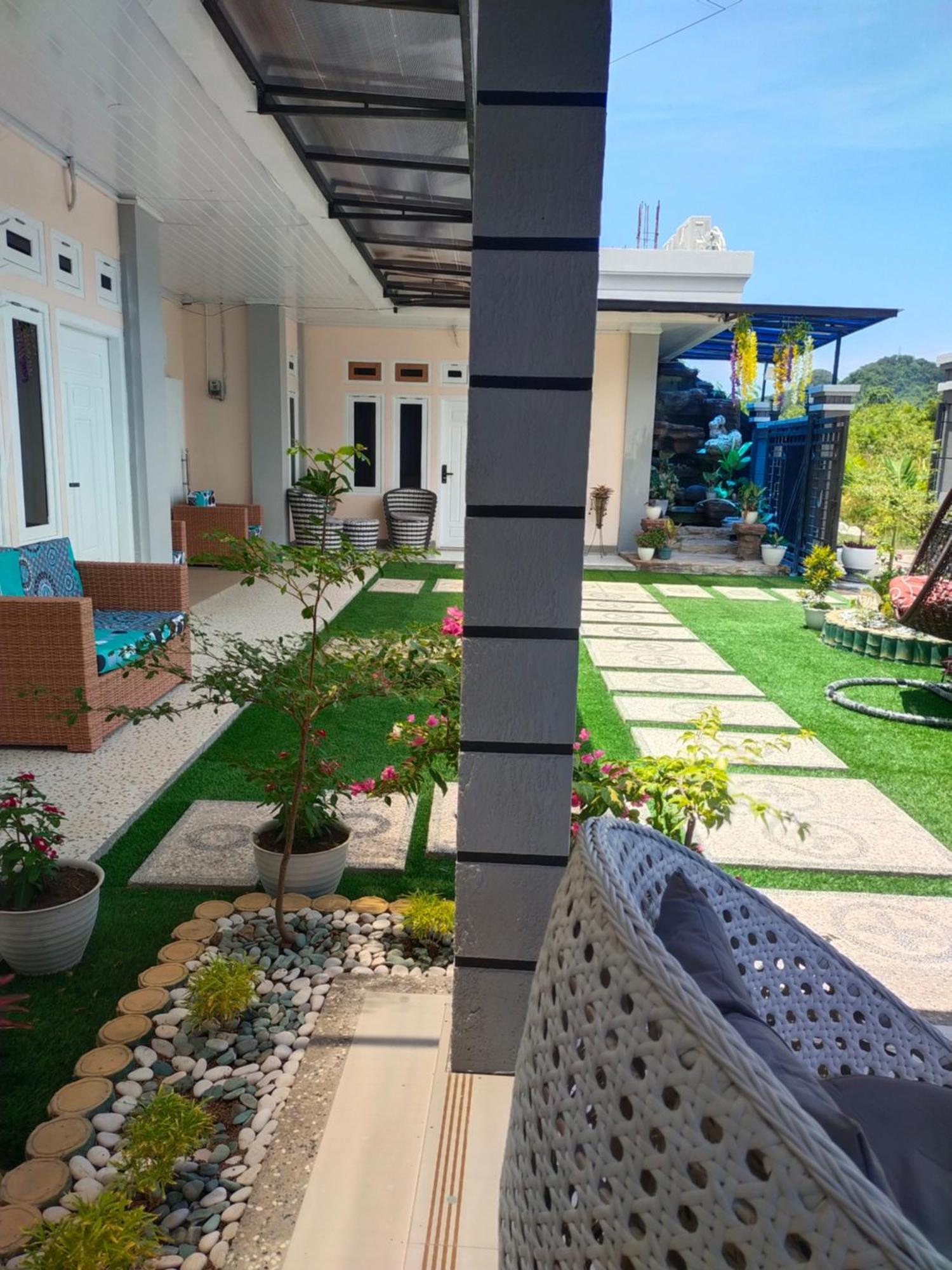 La Geiro Villa Labuan Bajo Exteriör bild
