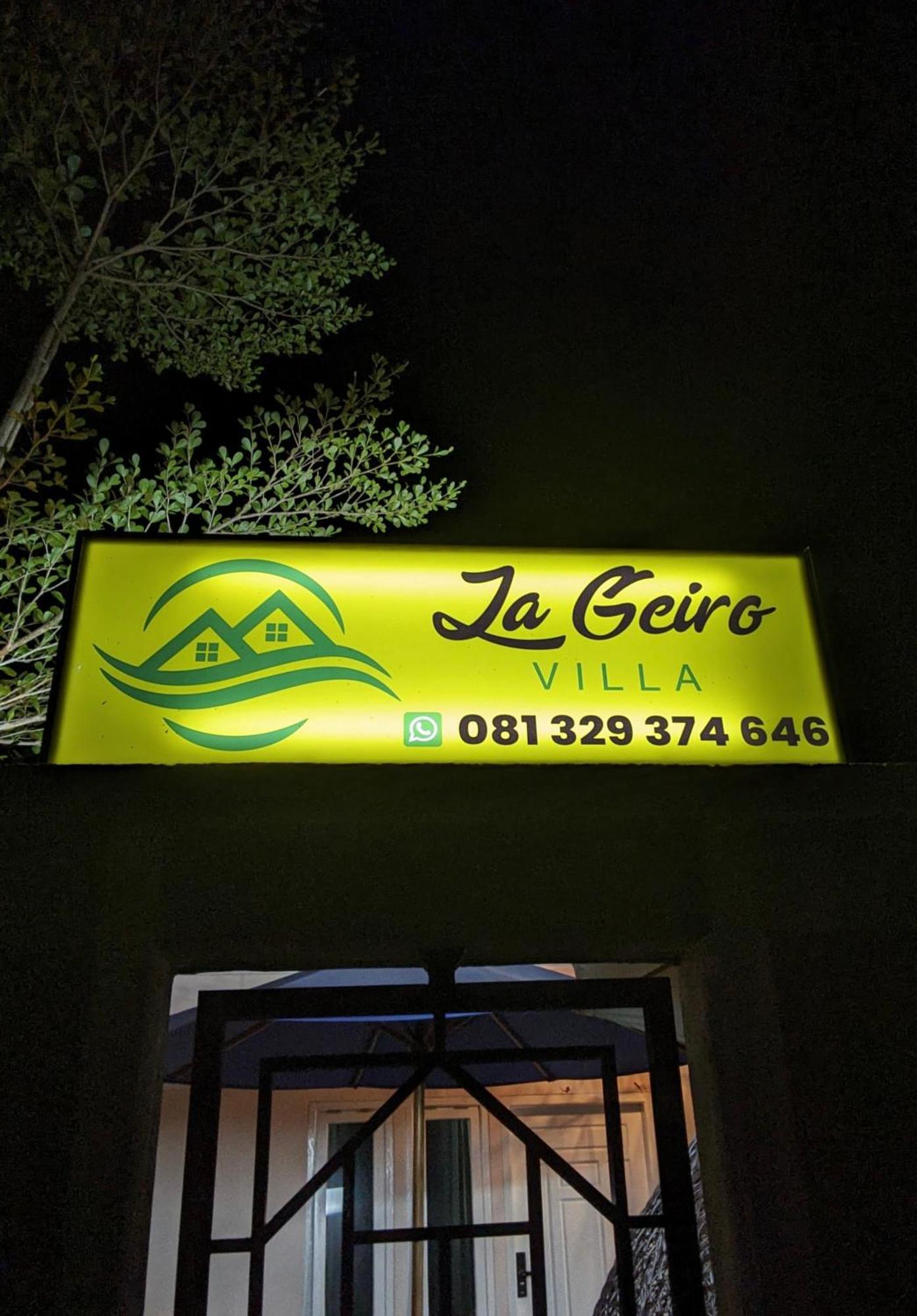 La Geiro Villa Labuan Bajo Exteriör bild